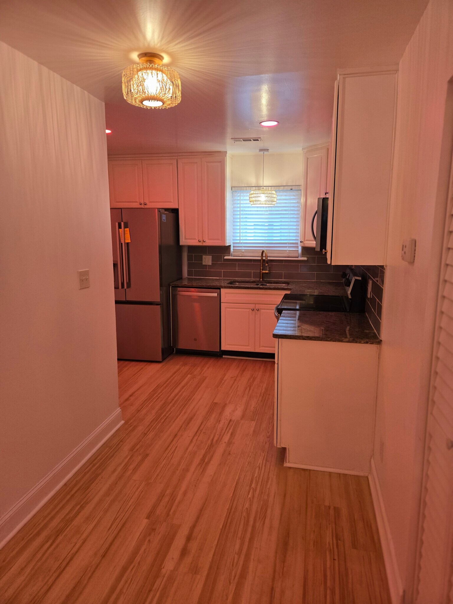 Building Photo - 2515 Arkansas Ave