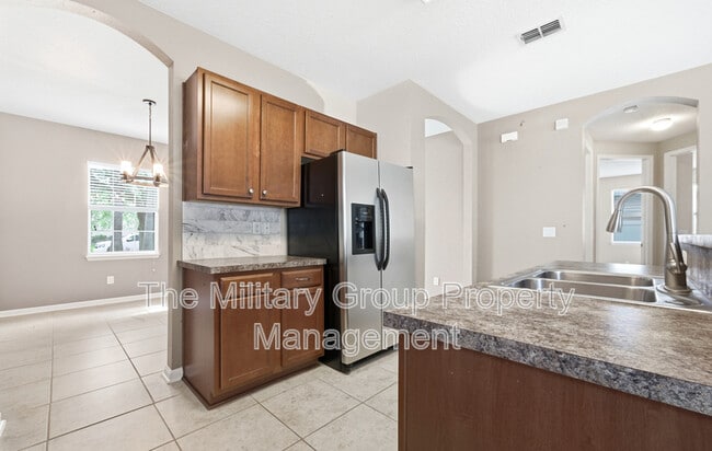 Building Photo - 1515 Carpathian Dr