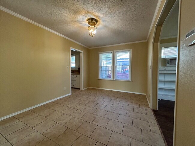 Building Photo - A Lubbock Gem Awaits!