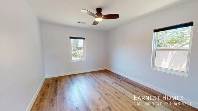 Building Photo - 8214 Laurelgrove Ave