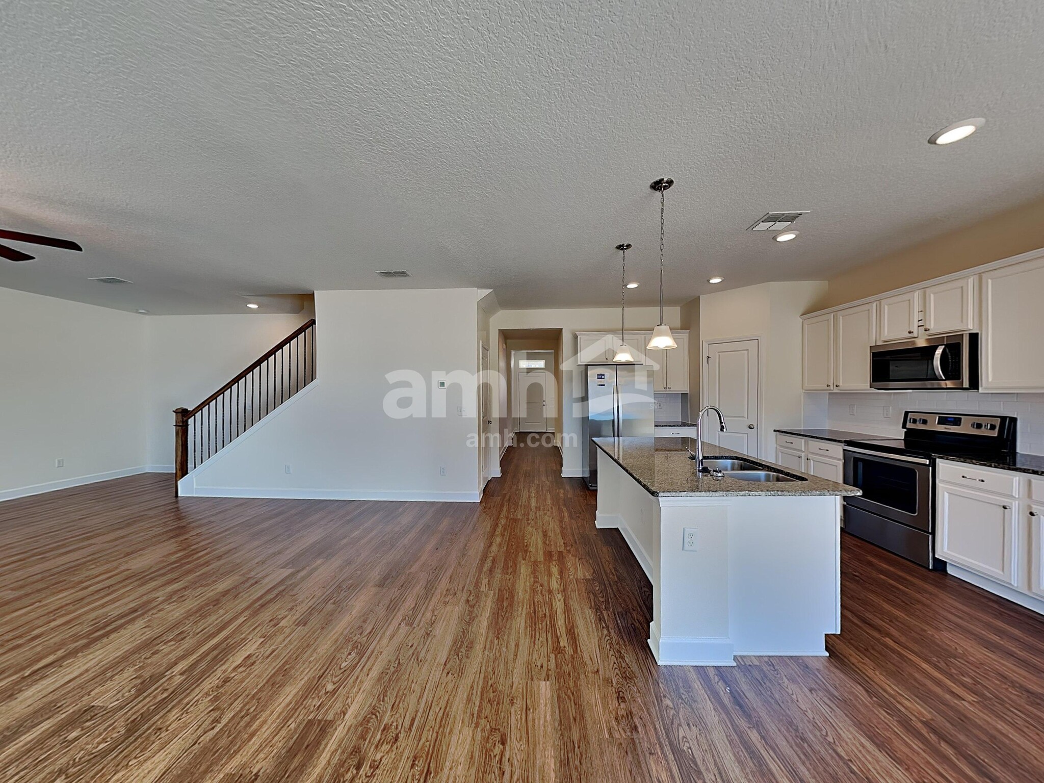 Building Photo - 3051 Creek Village Ln