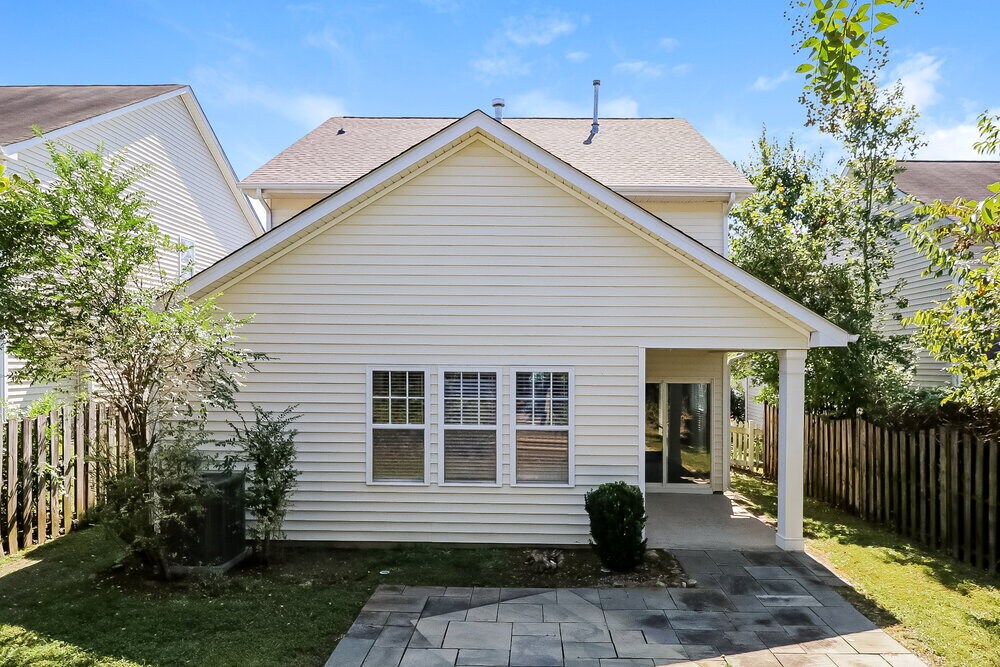 Building Photo - 1715 Crabapple Tree Ln