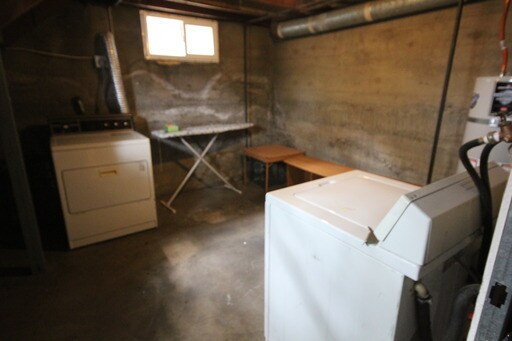 Building Photo - 3-Bed, 1 Bath just south of BYU campus!