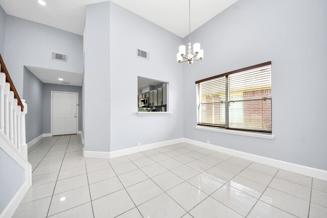 Building Photo - 2604 Eldridge Park Way