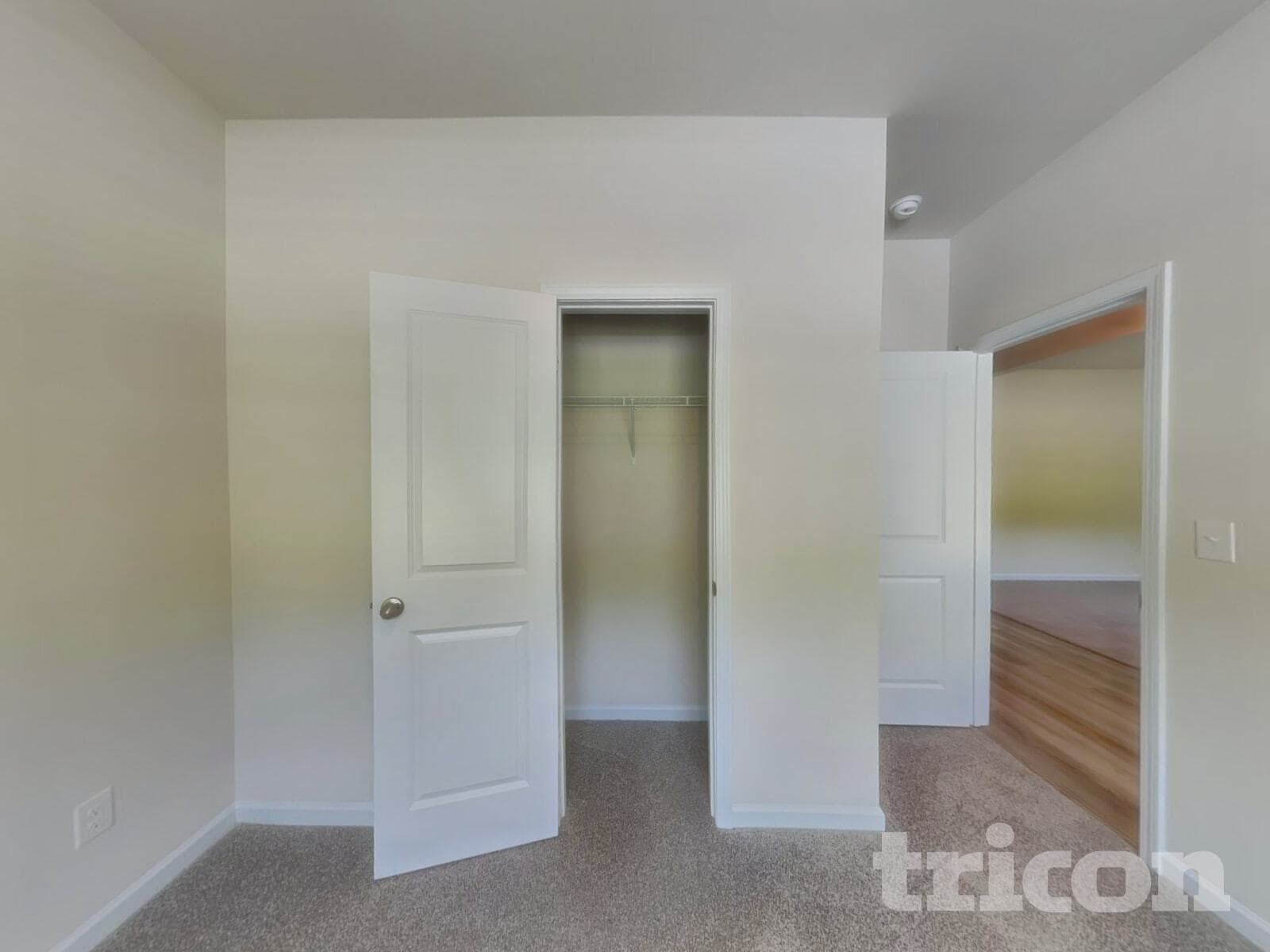 Building Photo - 307 Oliver Dr
