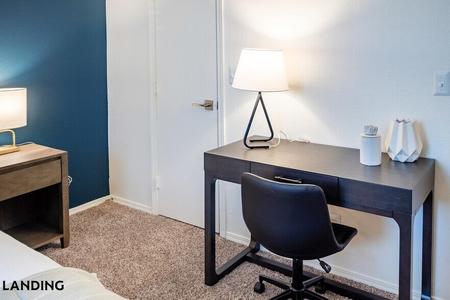 Building Photo - 6326 S 107th E Ave