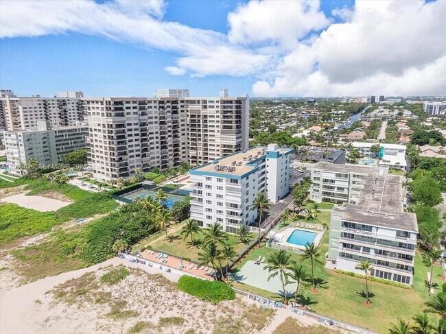 Building Photo - 1770 S Ocean Blvd