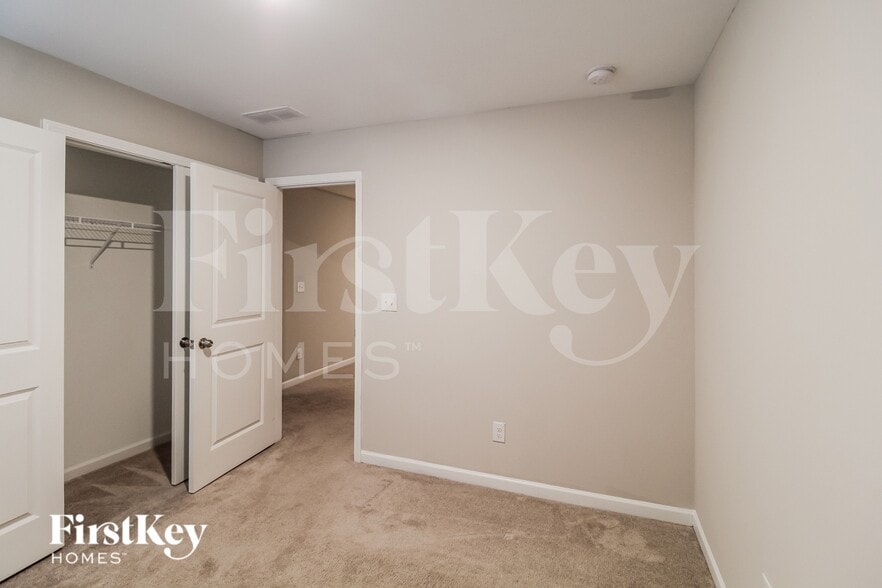 Building Photo - 163 Wynn Wy