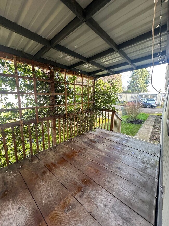 Building Photo - Seaj3701 Fir Grove Mobile Park