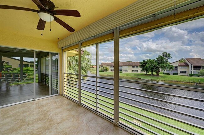 Building Photo - 8760 Azalea Ct