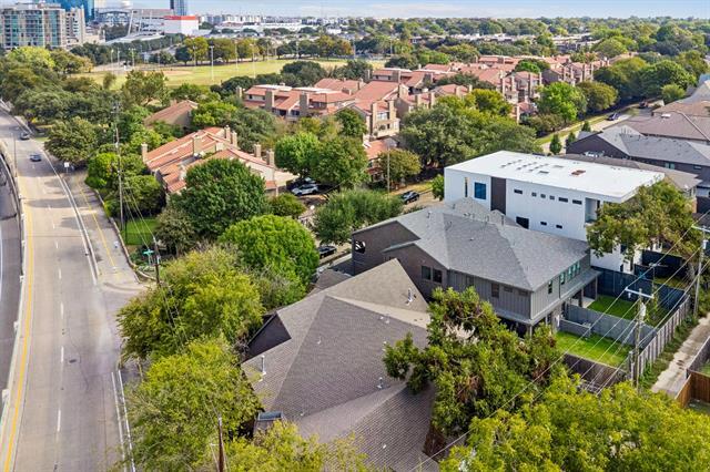 Building Photo - 5200 Longview St