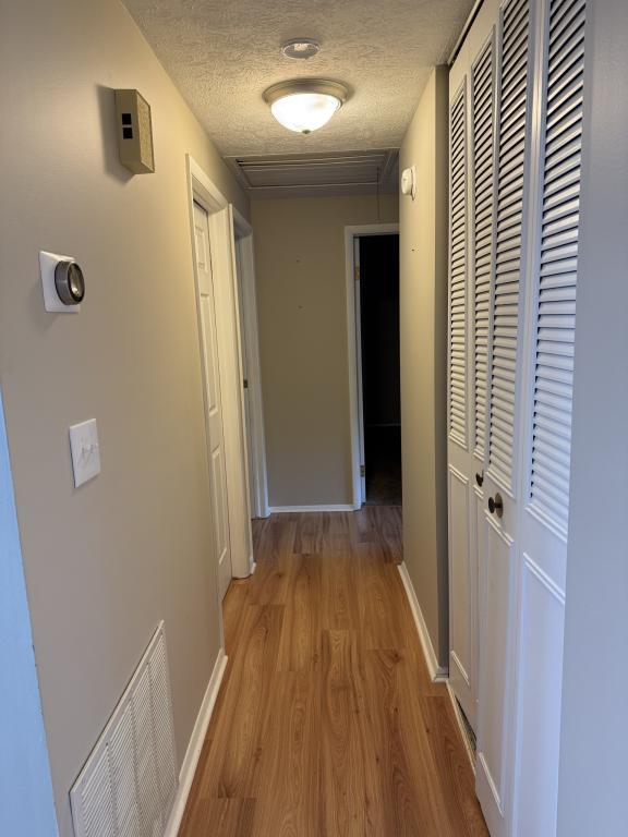 Building Photo - 1506 Sportsman Dr