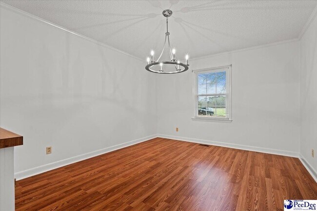 Building Photo - 2223 Camlin Ln