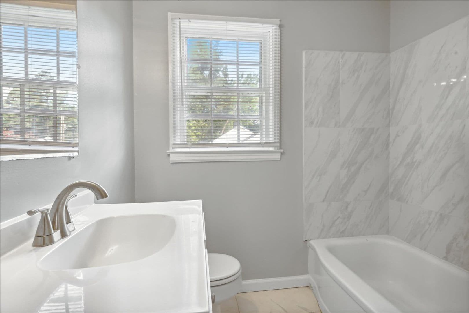 Building Photo - 2724 Steele St