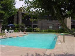 Building Photo - 12755 Mill Ridge Dr