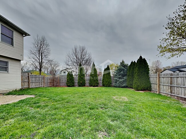 Building Photo - 204 Brink Dr