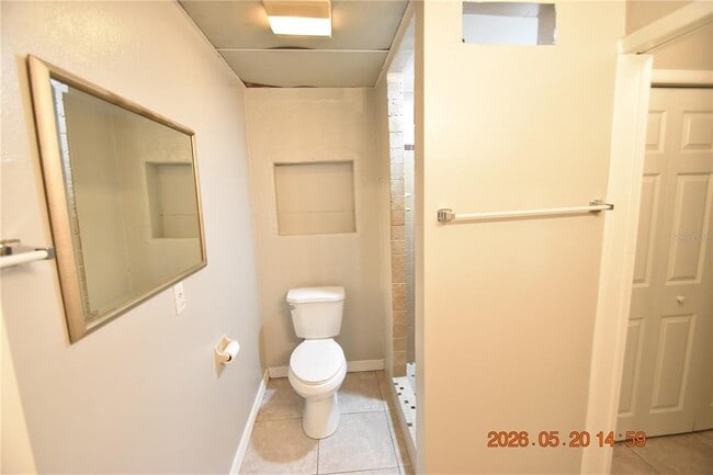 Building Photo - 8720 Flame Vine Ave