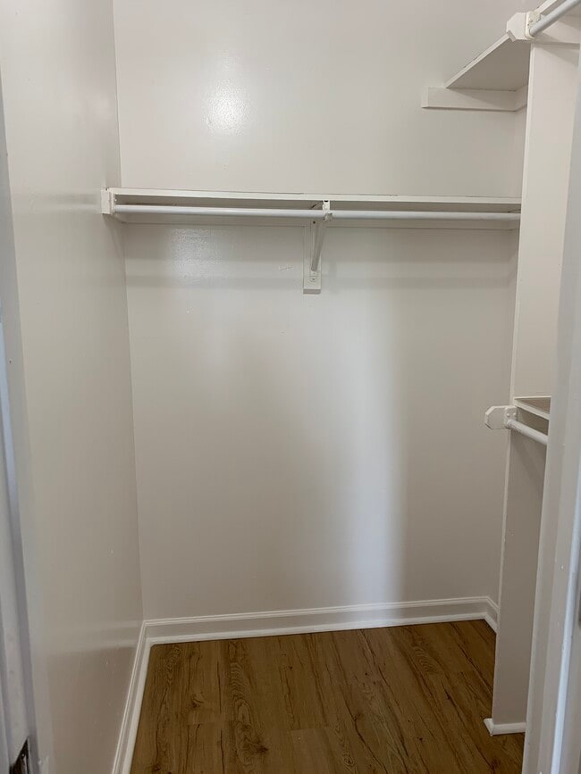 Building Photo - 2821 Eric Ct