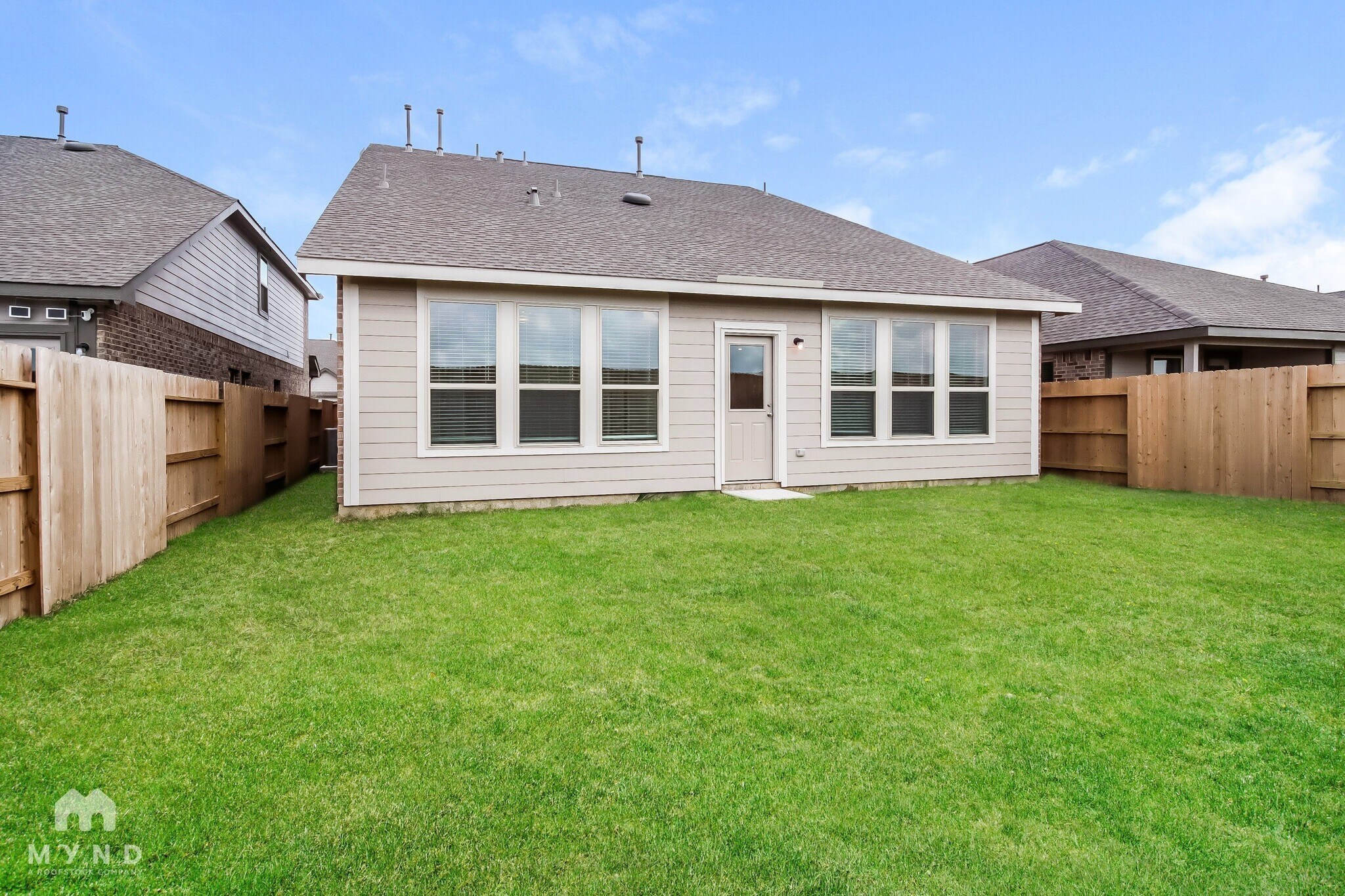 Building Photo - 4915 Eldorado Rose Pl