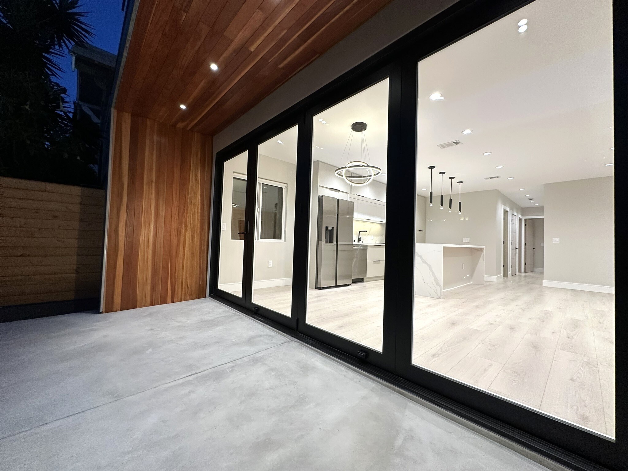 Building Photo - 36 Paloma Ave