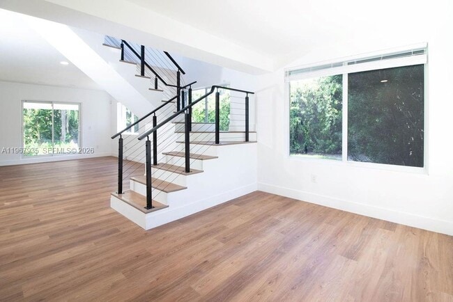 Building Photo - 1255 Jackson St