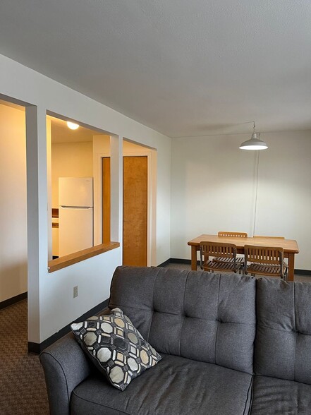 Interior Photo - Ravenwood Apartments