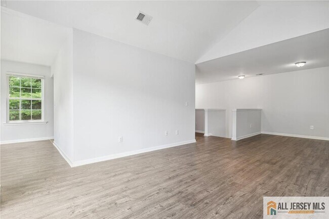 Building Photo - 2602 Cypress Ln