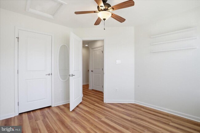 Building Photo - 166 Trout Lily Dr