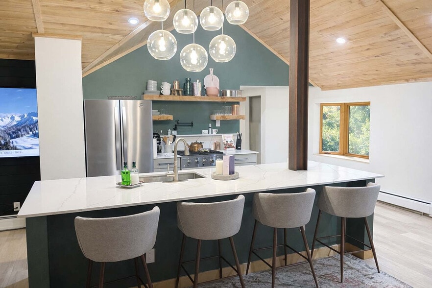 Building Photo - 21461 CO-140