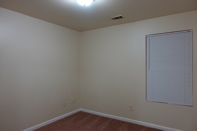 Bedroom4 - 264 James Albert Johnson Ave