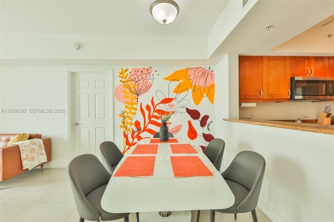 Building Photo - 1755 E Hallandale Beach Blvd