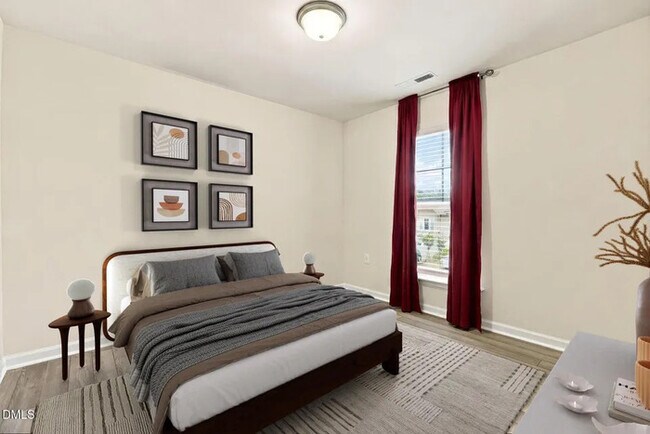 Building Photo - Lease OR Lease to Own