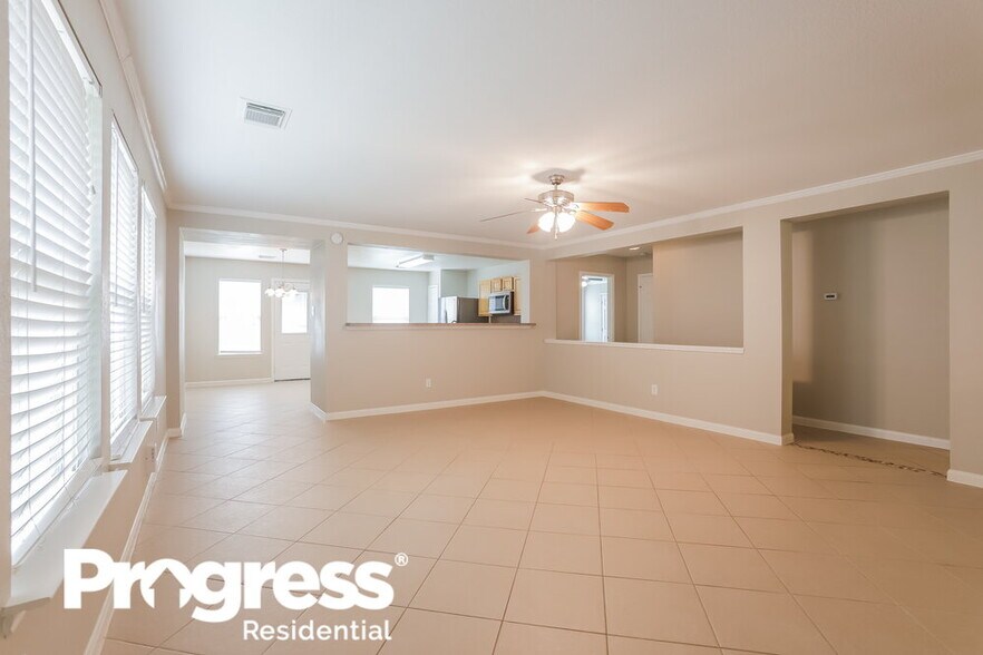 Building Photo - 18211 Hammondsport Ln