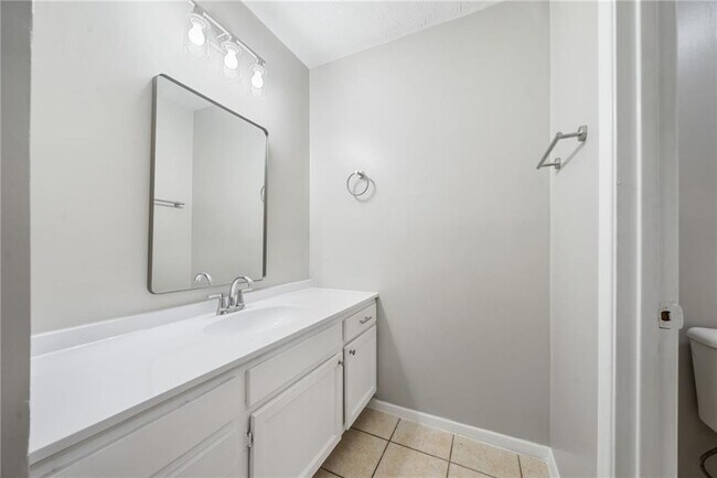 Building Photo - 113 Tuxworth Cir