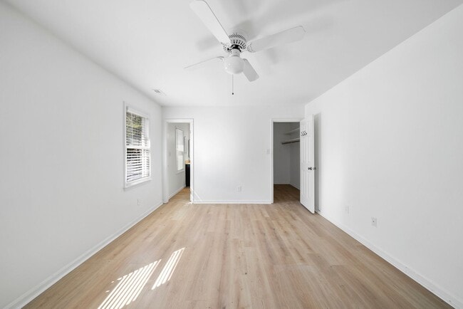 Building Photo - 6108 New Market Way