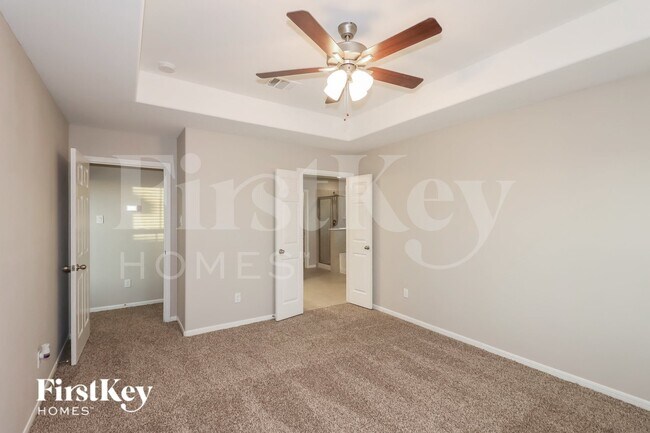 Building Photo - 12907 Silverbank Run Dr