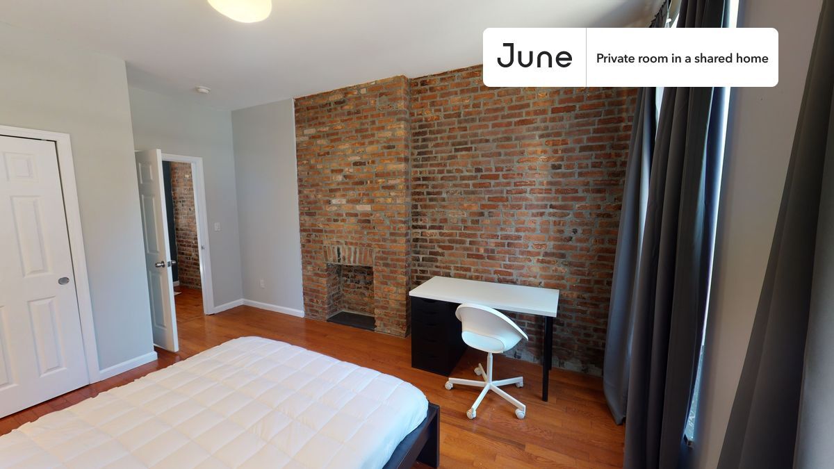 Building Photo - Room in Shared 2 bed/1 bath home in East Harlem