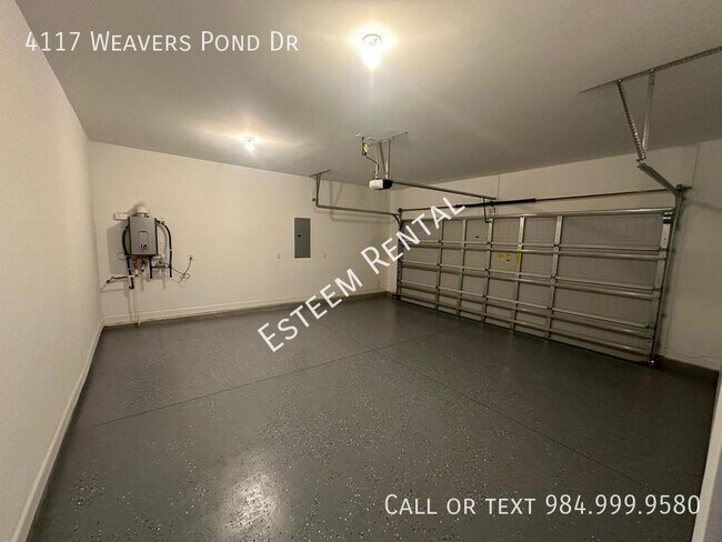 Building Photo - 4117 Weavers Pond Dr