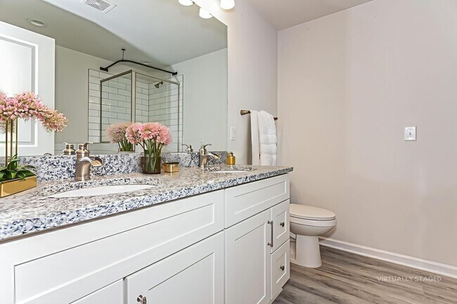 Building Photo - 1115 Rhyne Rd