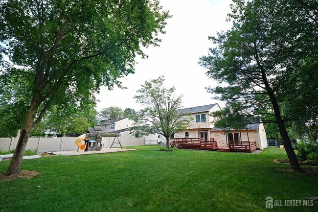 Building Photo - 19 Wetherhill Way