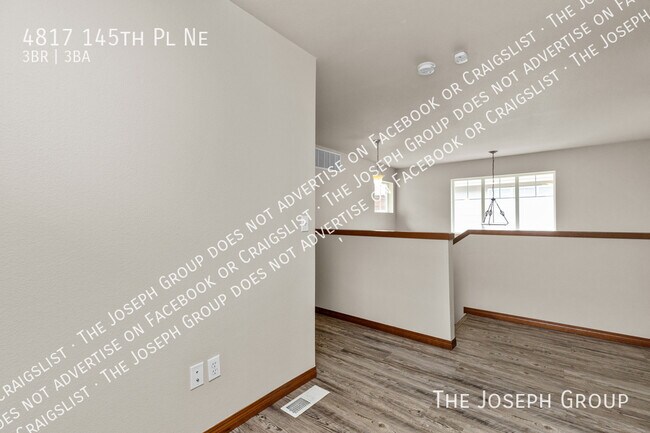 Building Photo - 4817 145th Pl NE