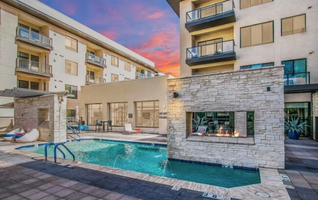 Building Photo - Beautiful One Bedroom in Old Town!