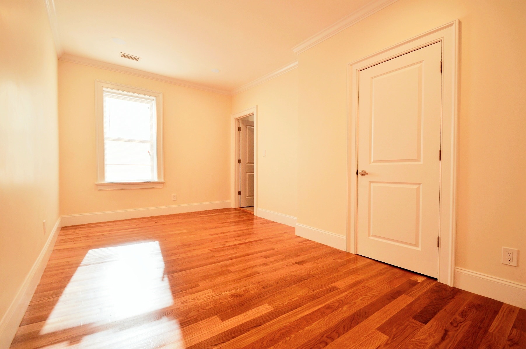 Building Photo - 78 Browne St