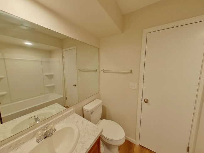 Building Photo - 1717 S Cypress