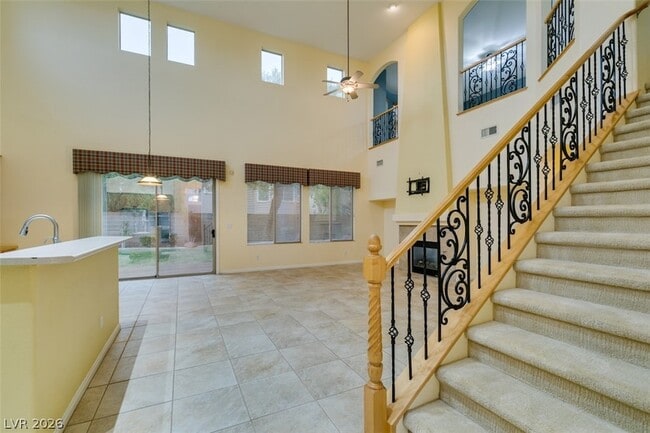 Building Photo - 10800 Canisteo St