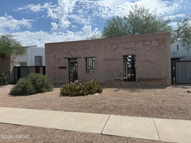 Building Photo - 741 S Fremont Ave