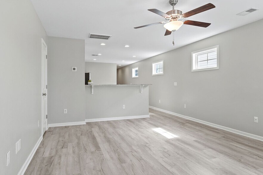 Living room - 207 Royal Way