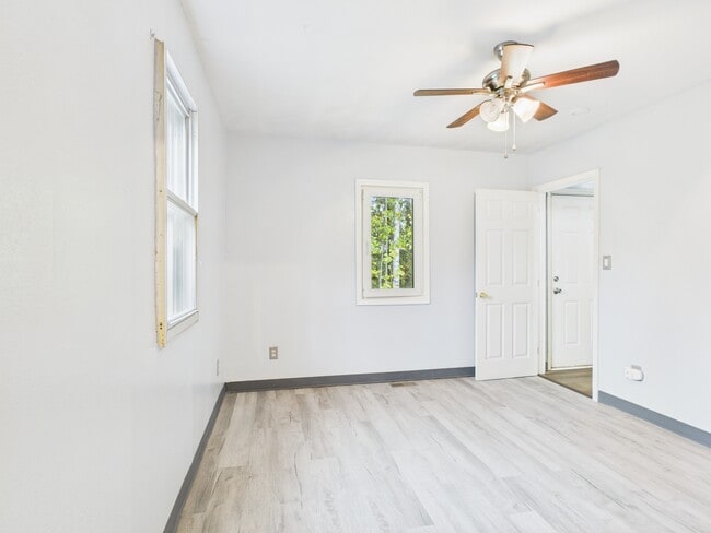 Building Photo - 3205 Repp Rd