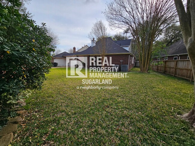 Building Photo - Elegant Living & Modern Comfort in Lexington Creek