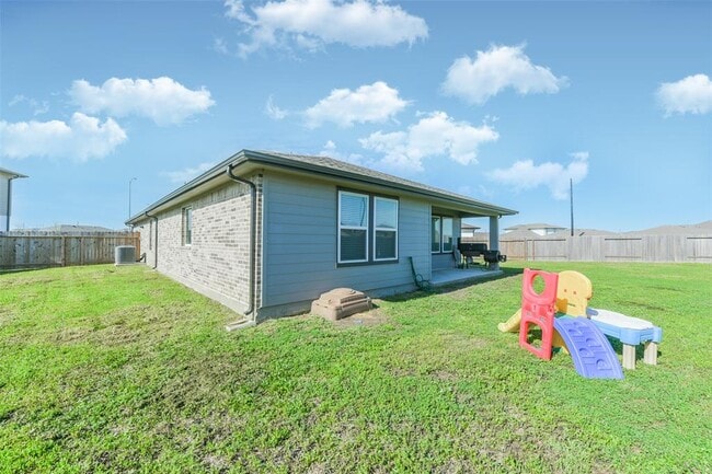 Building Photo - 503 Rain Cloud Dr